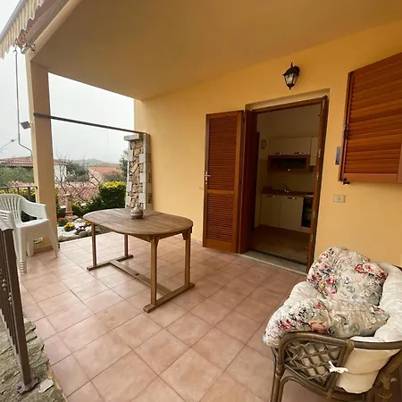 Il Leccio 10 Apartment